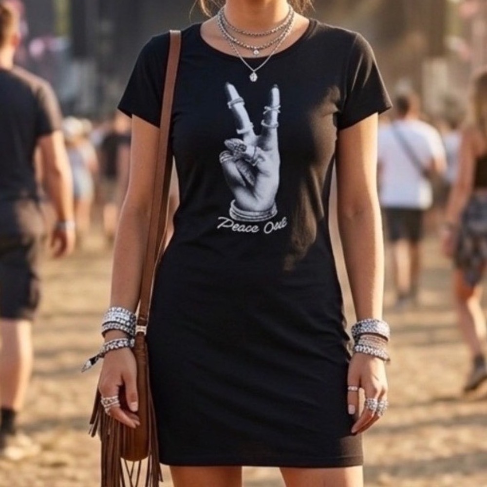 Ragdoll‎ LA Peace Out Graphic T-Shirt Dress Black S Mini Bodycon Festival Edgy